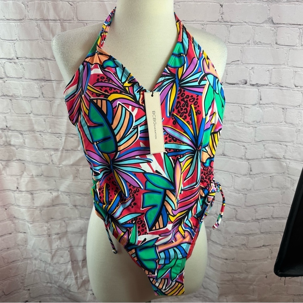 NWT BCBGeneration Maillot One-Piece Swimsuit colorful tropical sz S beach